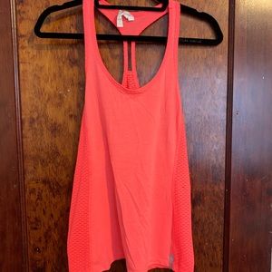 Under armour workout tank top